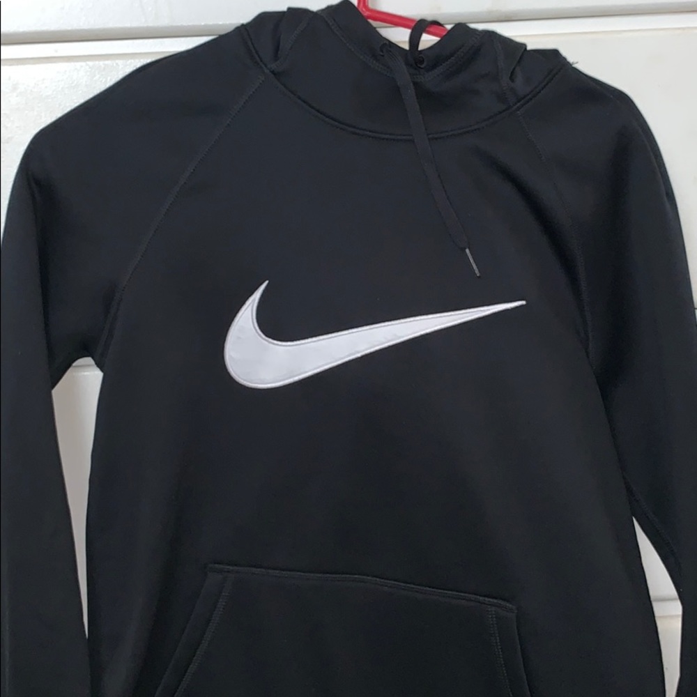 black nike hoodie